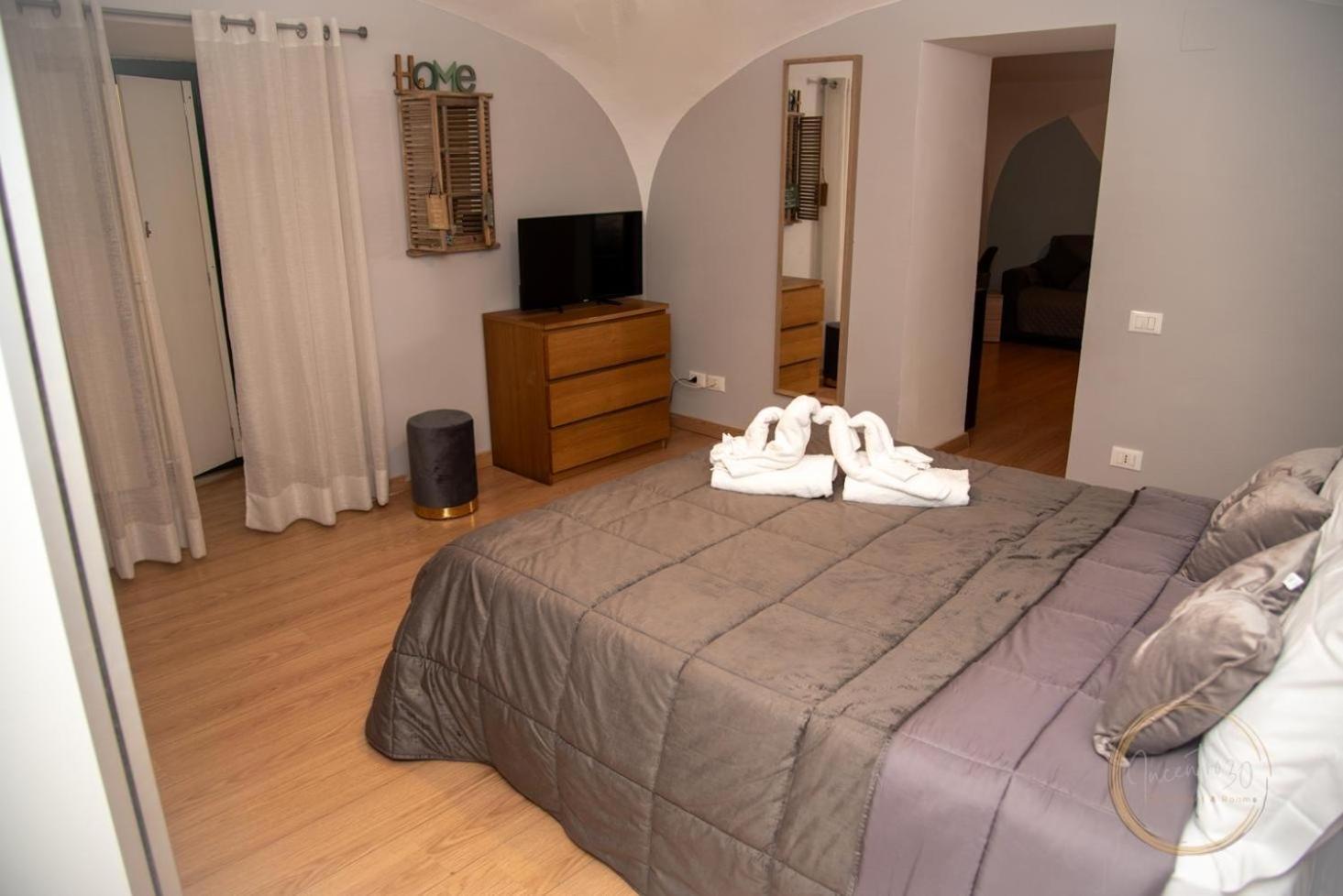 Incentro Salerno Apartment ภายนอก รูปภาพ