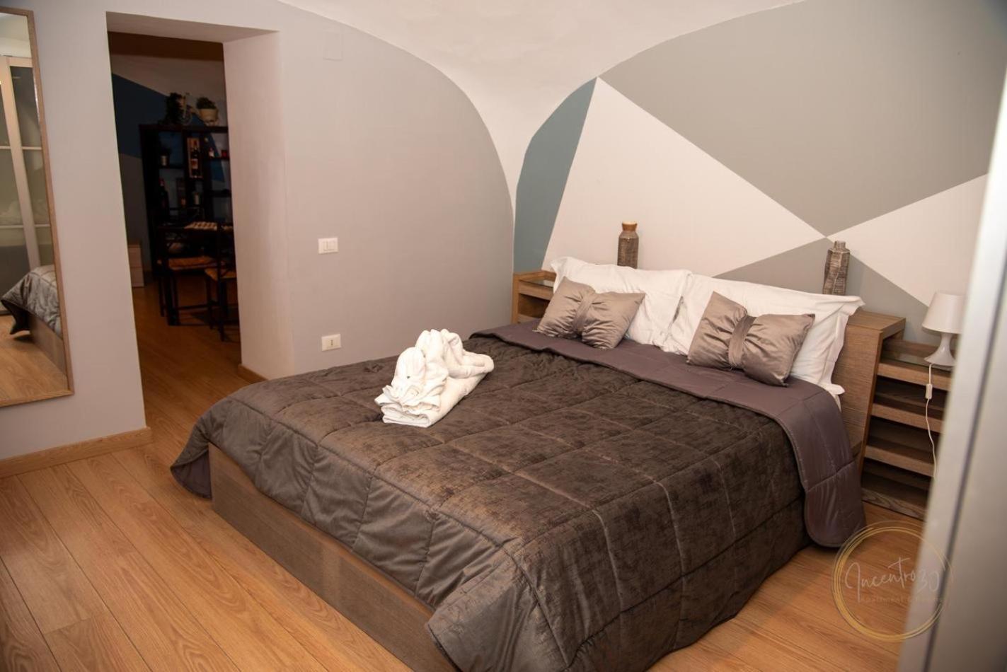 Incentro Salerno Apartment ภายนอก รูปภาพ